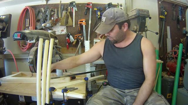 Building A Large Boomerang Guitar Stand смотреть онлайн