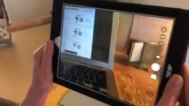 How to Use QR Code With IPad Camera смотреть онлайн