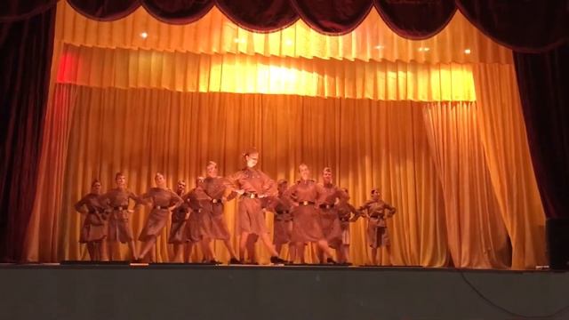 Ансамбль танца «Уральская рябинушка» Катюша смотреть онлайн