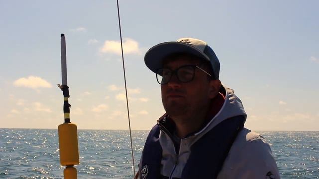 Sailing the UK south coast - Torquay to weymouth night sailing - SV Sea Cactus #24 смотреть онлайн