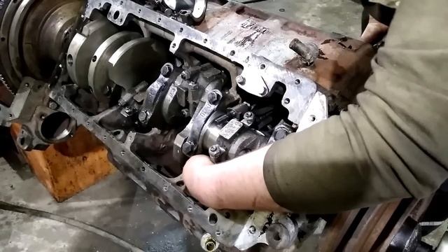 Ремонт двигателя Зил-375 , 130 часть 2 сборка смотреть онлайн