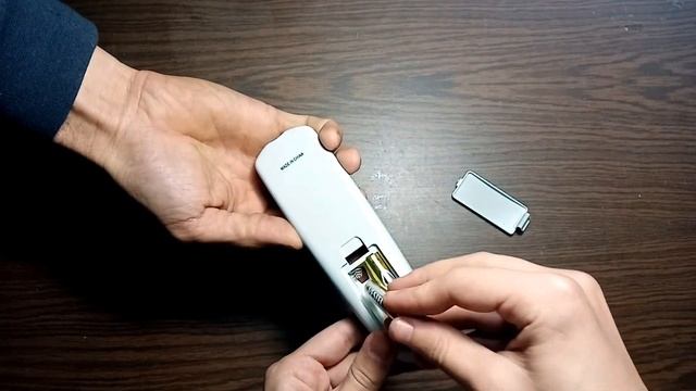 Вставляем батарейки в пульт своими руками - 6 рук смотреть онлайн