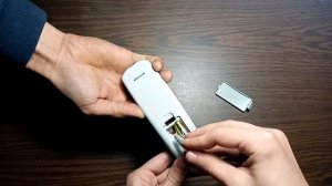 Вставляем батарейки в пульт своими руками - 6 рук