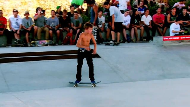 SKATE Barcelona .Torey Pudwill DVS TEAM 10T. - Les Corts Skatepark смотреть онлайн