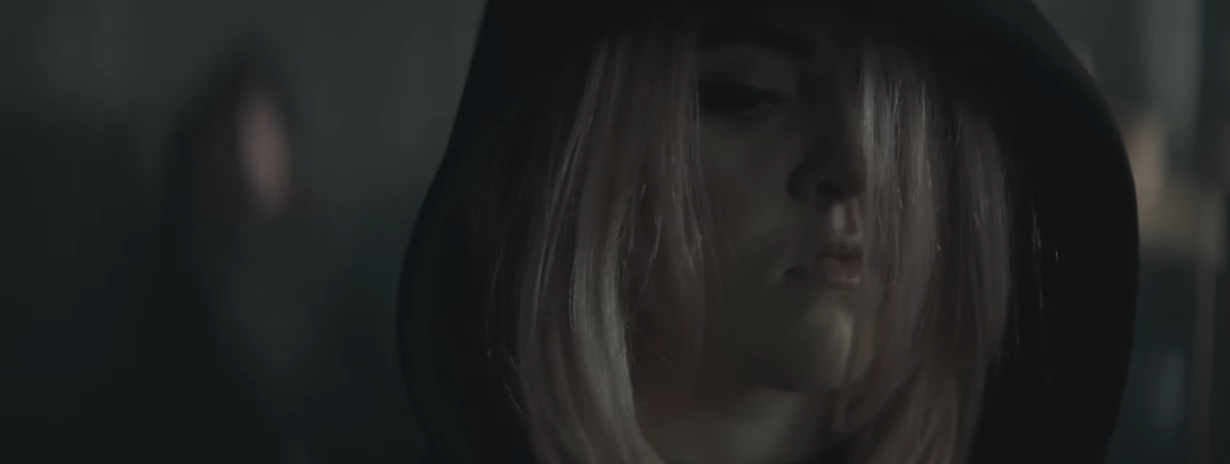 Heavy - Linkin Park (feat. Kiiara)_(2017 Official Video) смотреть онлайн