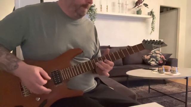S 521 mol Ibanez.. смотреть онлайн