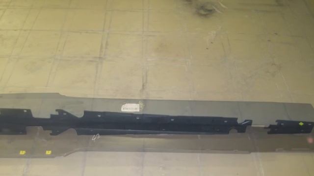 Порог правый БМВ 3 серии Купэ Е92 Е93 51777173920 Накладка порога правая