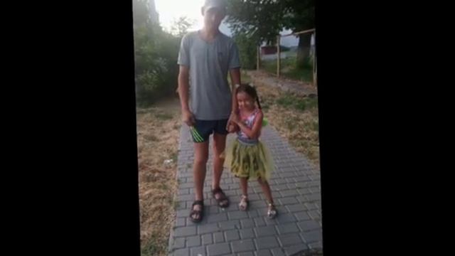 посвящается замечательному человеку, которого уже нет с нами благодаря русским освободителям... смотреть онлайн