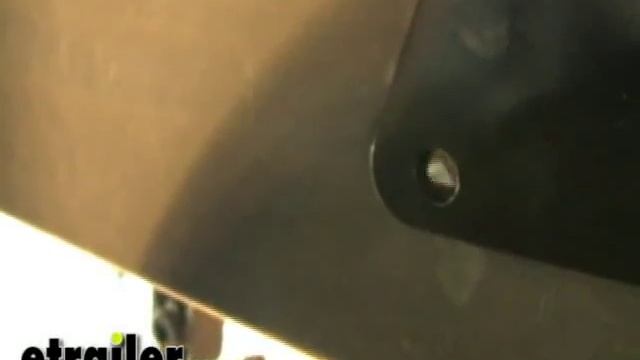 Hide-A-Goose Gooseneck Trailer Hitch Installation - 2005 Chevrolet Silverado - etrailer.com смотреть онлайн