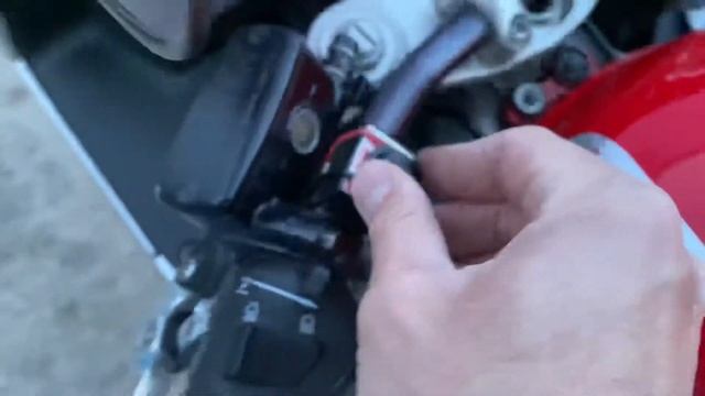 Honda VFR 800 ANNIVERSARY 2000 из Европы. Холодный запуск ?