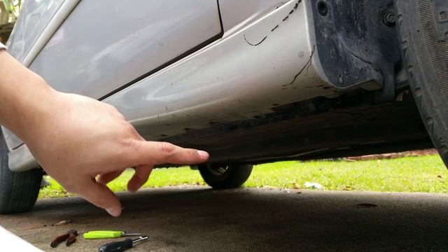 How To Remove 8th Gen Corolla Sideskirts смотреть онлайн