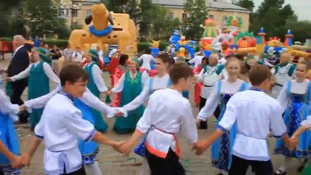 Карагод в Хабаровске, 2013 смотреть онлайн