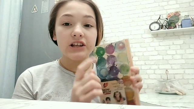 Богатая-Бедная.Какой подарок га день рождения принесëт бедная. Снимала 19 января 2023 года смотреть онлайн