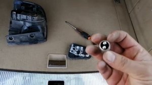 Замена лампочки стоп сигнала,заднего фонаря VW Touareg