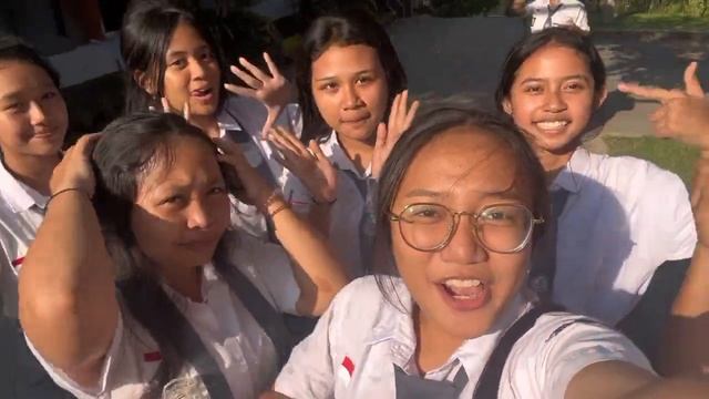 Tugas Bahasa Indonesia // membuat video anekdot // X.5 смотреть онлайн