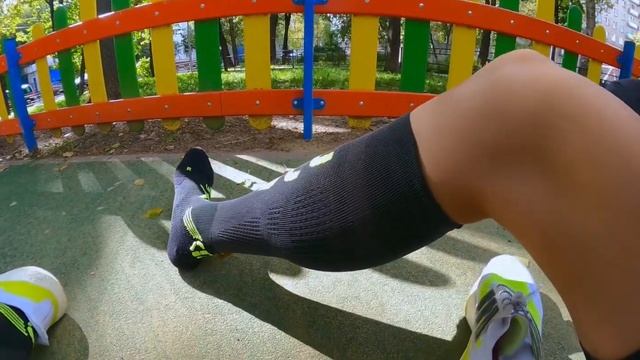 Обзор на компрессионные гольфы для бега UYN смотреть онлайн