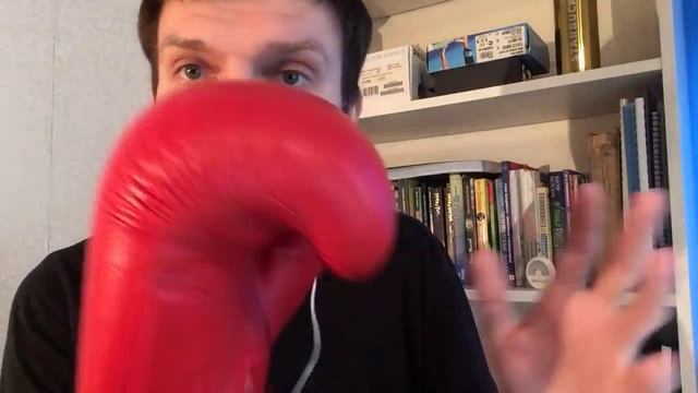 ВАСИЛИЙ ЛОМАЧЕНКО ТРАВМИРОВАЛ КИСТЬ - Обсудим! смотреть онлайн