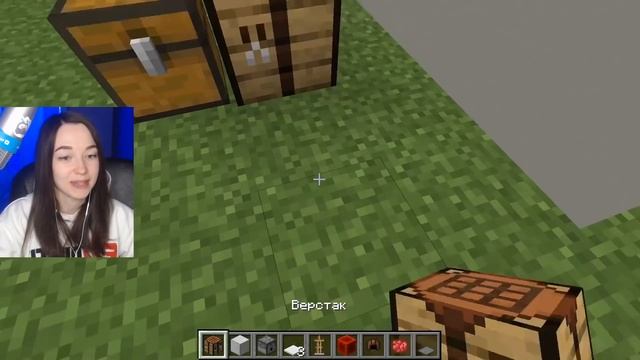 ? МАЙНКРАФТ, но 5 СЕКРЕТНЫХ построек АМОНГ АС без модов! МИР AMONG US в MINECRAFT смотреть онлайн