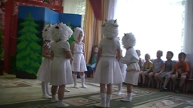 театрализованная постановка для детей "Волк и семеро козлят" смотреть онлайн
