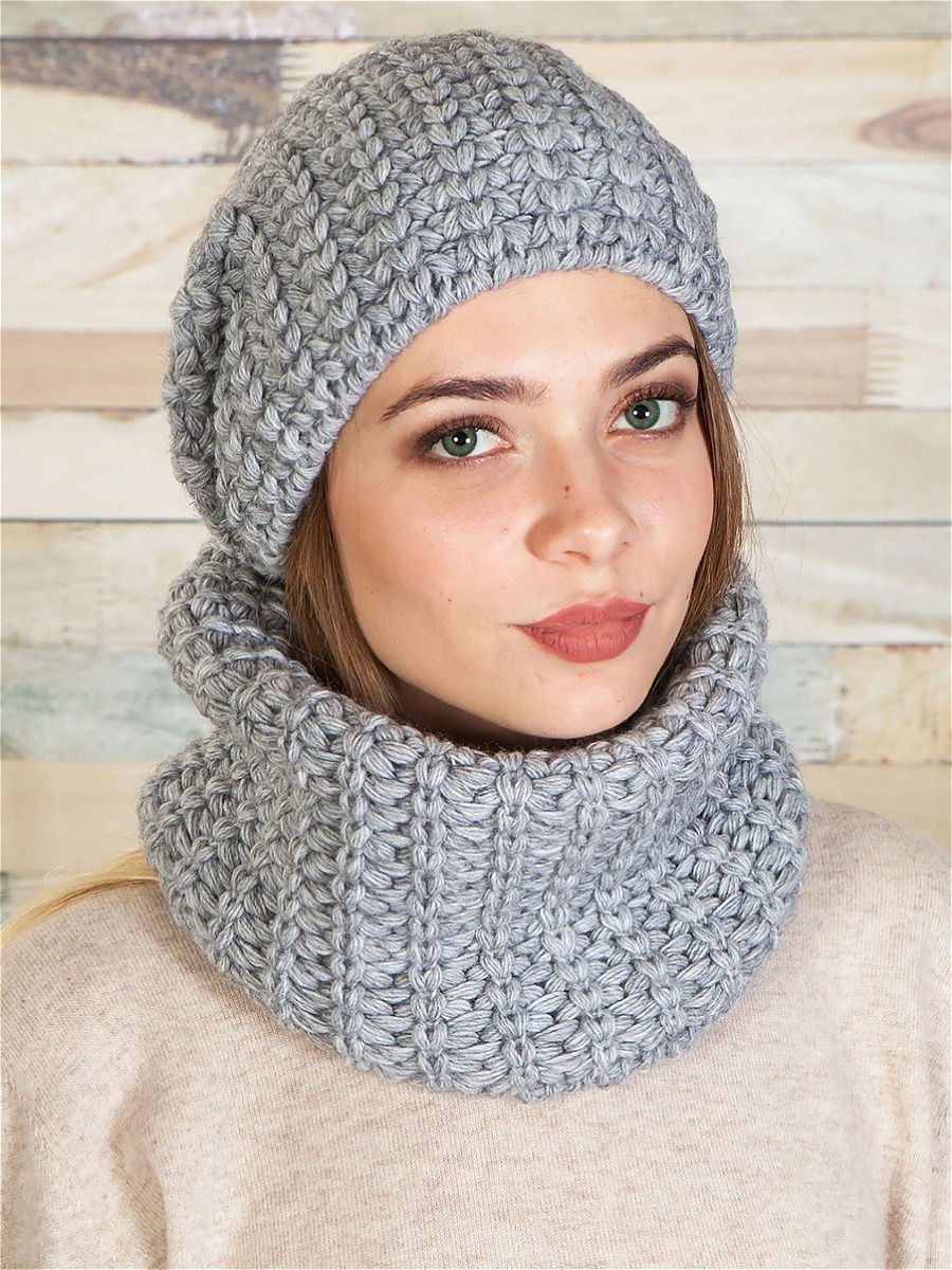 Шапка и снуд спицами двухсторонним узором. смотреть онлайн