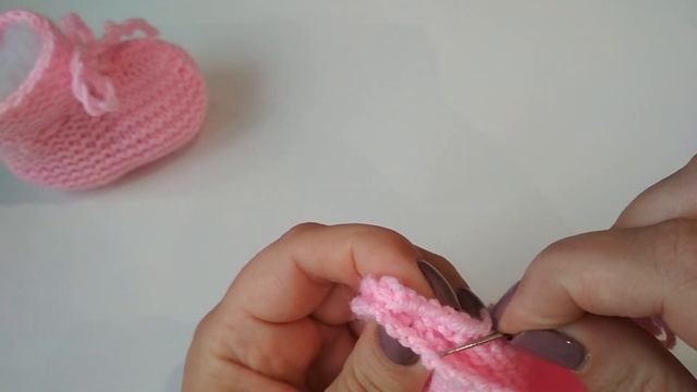 Пинетки спицами. Простые пинетки на двух спицах смотреть онлайн