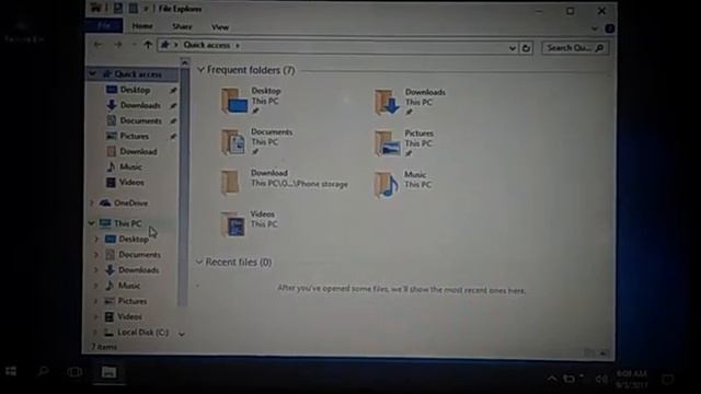 Acer Aspire One D255E Running Windows 10 Home Edition l 2017 смотреть онлайн