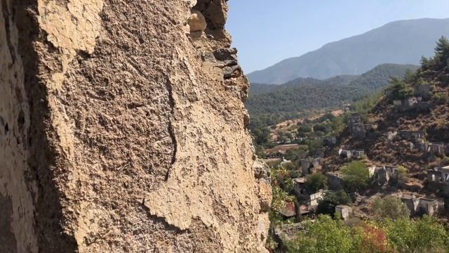 Покинутый Каякей в Турции землетрясение или брошенный город смотреть онлайн