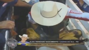 Коррида Испания-быки рвут людей!!!