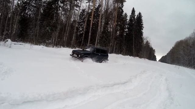 Niva4x4 Vs Chevrolet Niva Vs Pajero Sport 4D56 - снежный офроуд