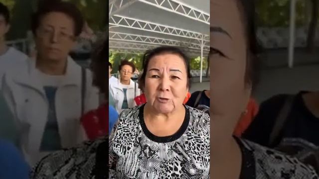 Уважаемые Друзья! Сегодня День Победы Ботанического Сада! смотреть онлайн