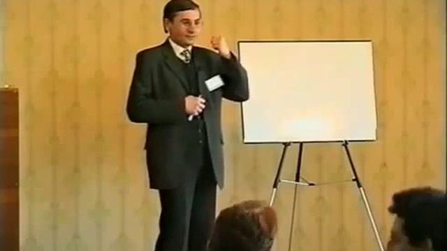 Как правильно относиться к деньгам! Деньги и отношение к ним ! смотреть онлайн