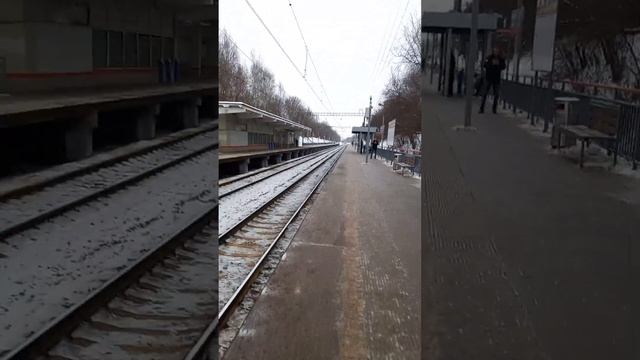 Электрички от Дениса ( платформа чертаново) 1 часть смотреть онлайн