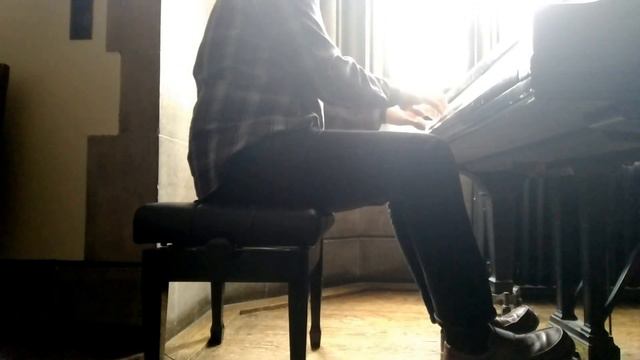 Toccata and fugue in D minor on piano смотреть онлайн