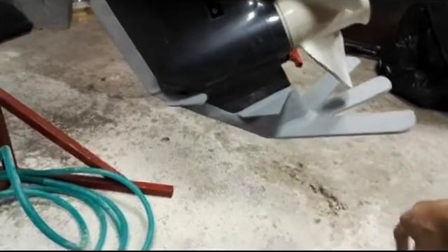 Защита для винта и редуктора ПЛМ Ямаха 9,9-15 (и аналоги). Резиновые уплотнения для крепления к АКП смотреть онлайн