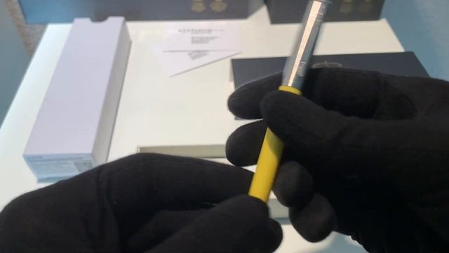 Шариковая ручка Parker (Паркер) Jotter Originals Yellow Chrome CT