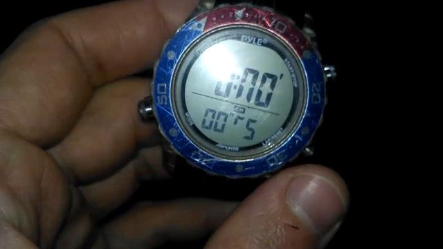 Как очистить контакт кнопки на часах Pyle смотреть онлайн