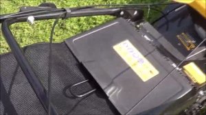 Газонокосилка Champion  LM 5645  купил. подготовил. поработал.  Птицы довольны!