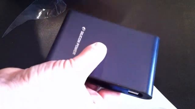 Unboxing of the Silicon Power Armor portable hard drive смотреть онлайн