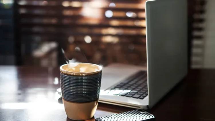 Лайф кодим Крестики - Нолики. Часть первая. Запись встречи от 08.06.2024 смотреть онлайн