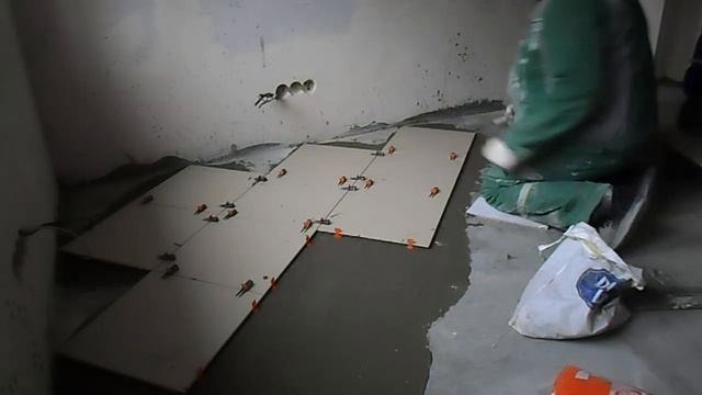 Укладка керамогранита на СВП . Перезалив. смотреть онлайн