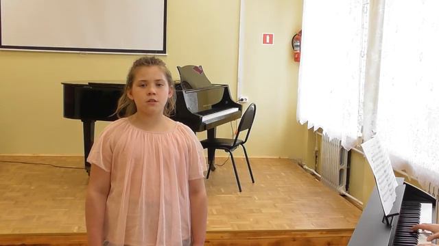 Логинова Эвелина - "Ты откуда, музыка" (Я. Дубравин, В. Суслов) смотреть онлайн