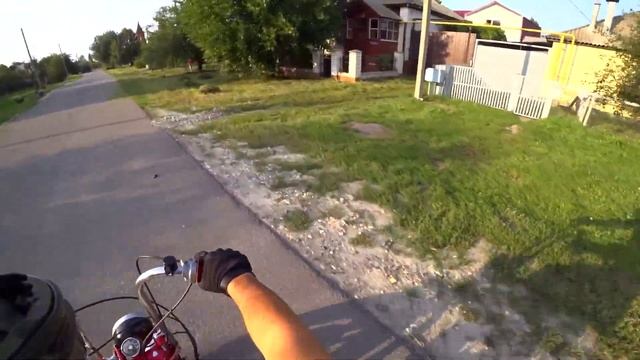 На этот мопед смотрят! Покатушка на РИГА 30 МИНИ. Самый маленький мопед СССР. смотреть онлайн