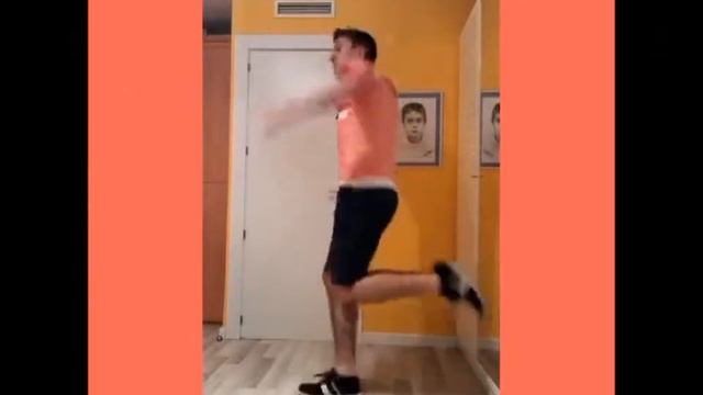 Shuffle Dance | Enrico Papi - Mooseca | ThePaDix смотреть онлайн