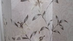 100% рабочий способ. Отмоет фломастер даже с самых простых обоев