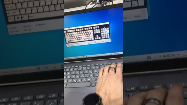 По клавиатуре ноутбука Асус смотреть онлайн