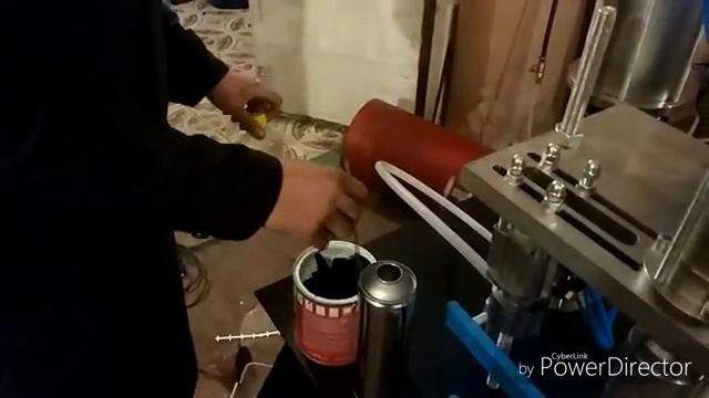 Краска в аэрозольных баллончиках смотреть онлайн