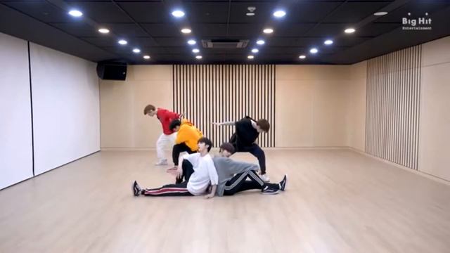 TXT Dance Practice