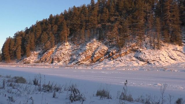 Зимняя Рыбалка с Ночёвкой на реке Чусовой. Щука на Жерлицы. Отдых на льду. смотреть онлайн