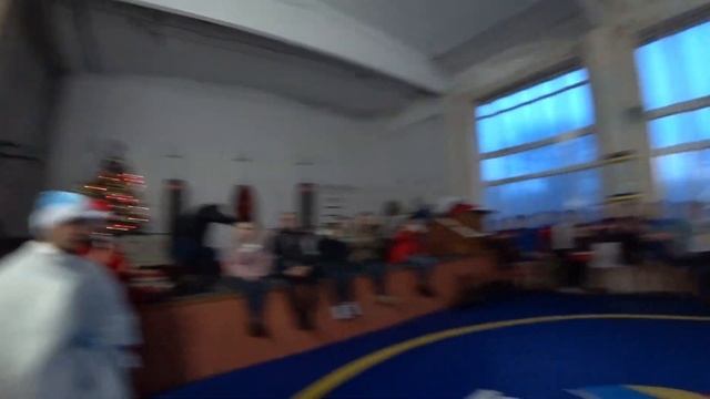 VLOG: ОДИН ПРОТИВ ТОЛПЫ смотреть онлайн