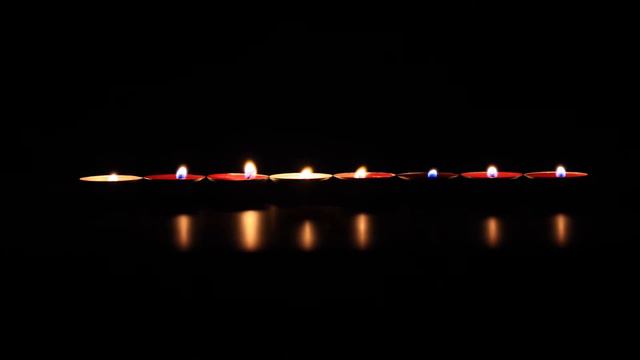 1 HOURS Burning Candles - Relaxing Candle Flames No Music
